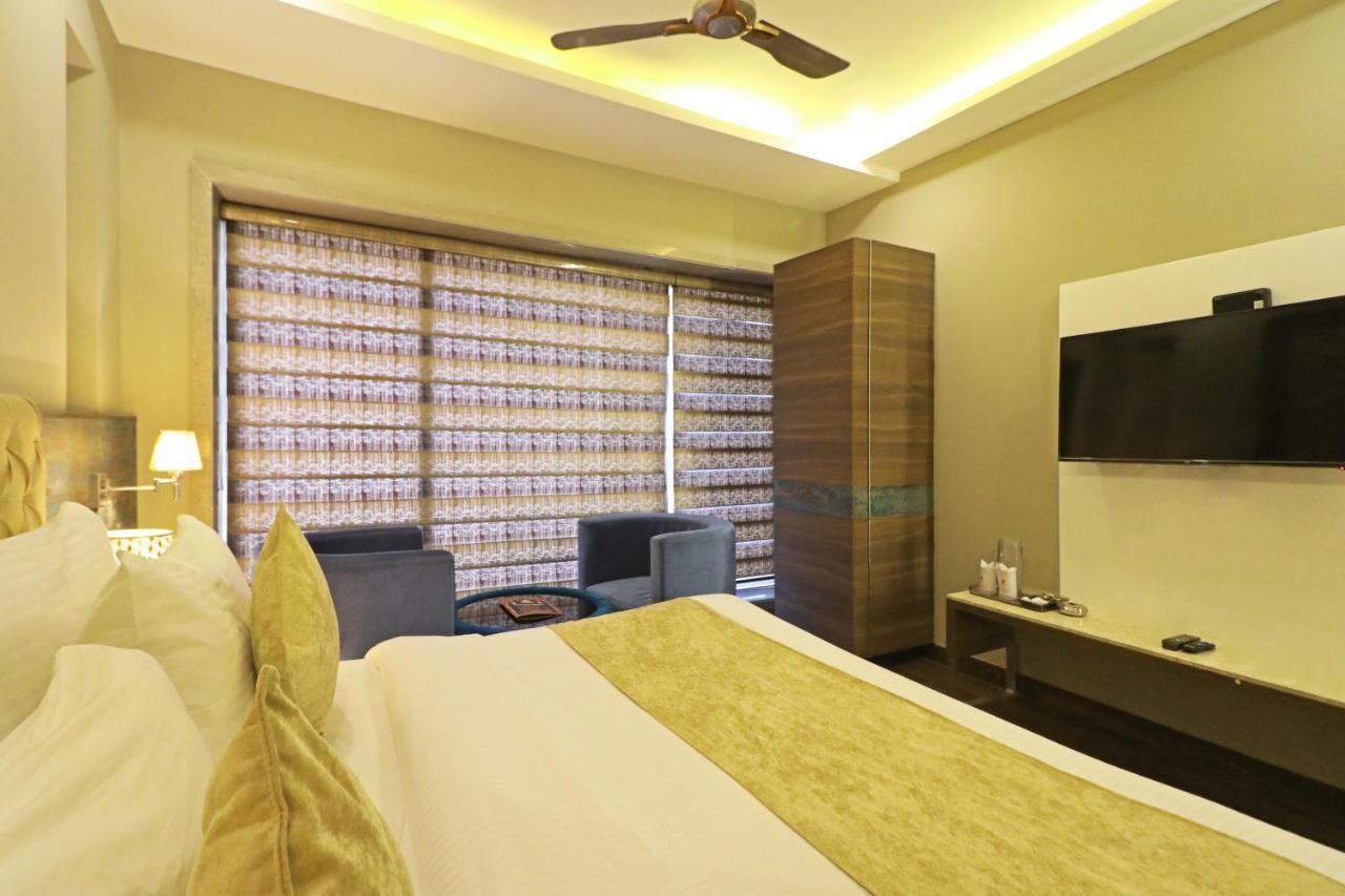 The Ivy Grand Hotel In City Centre With Free Secured Parking New Delhi Luaran gambar