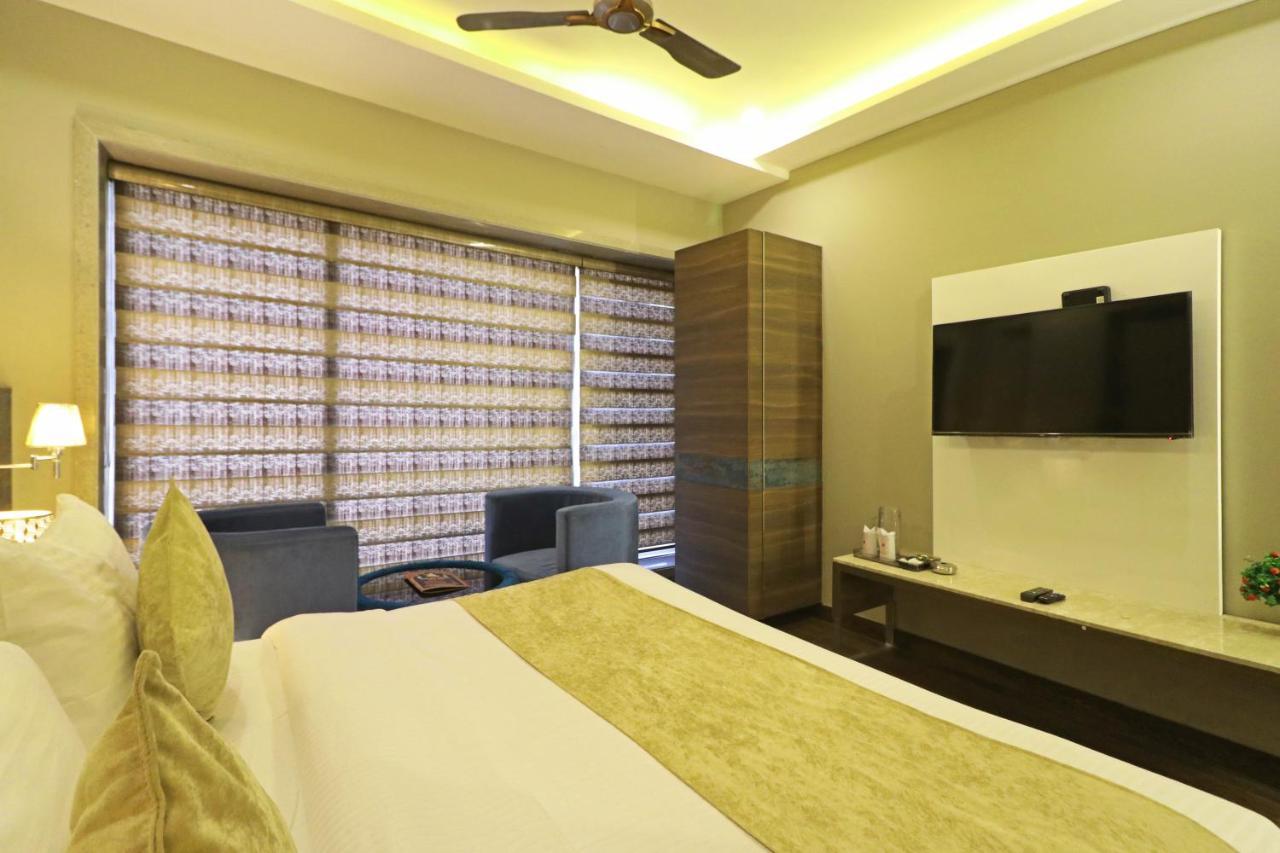 The Ivy Grand Hotel In City Centre With Free Secured Parking New Delhi Luaran gambar