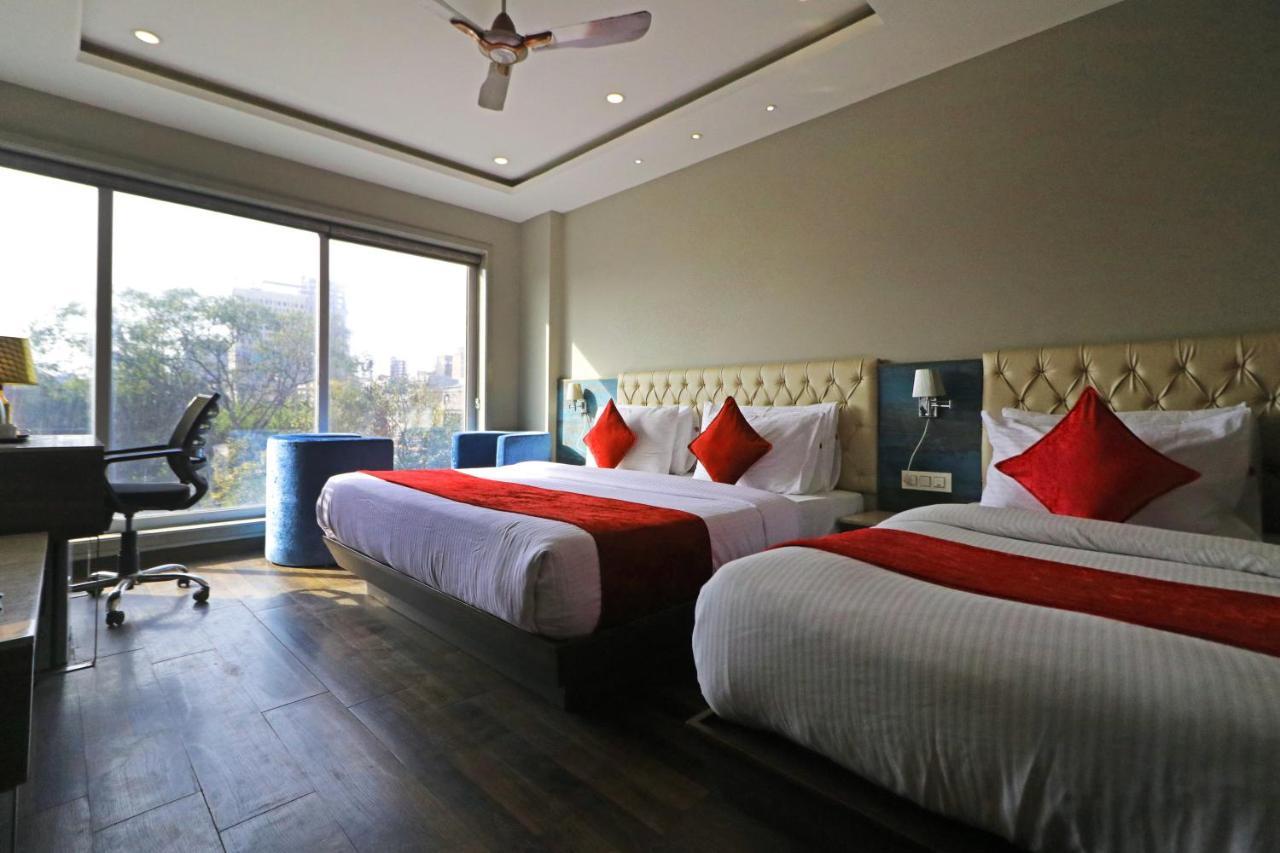 The Ivy Grand Hotel In City Centre With Free Secured Parking New Delhi Luaran gambar